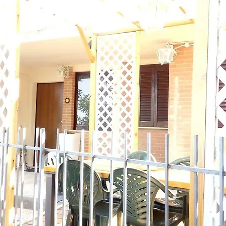 La Giunchiglia Apartment *